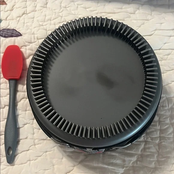 Jetboil Black Outdoor Cooking Pot - Picture 2 of 8